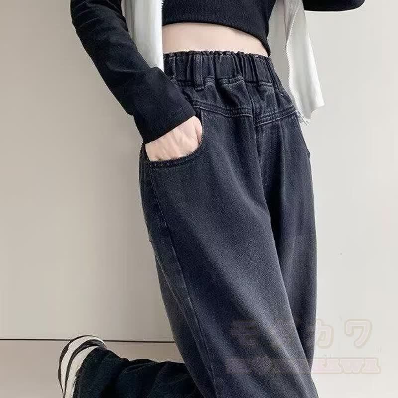Zweiteiliges Set aus kariertem, kurzem Sweatshirt mit Patchwork-Ausschnitt und Jeans - image 11