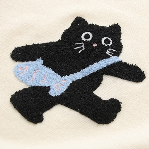 Dreiteiliges Set aus Strickweste, Bluse und Rock mit Rundhalsausschnitt und Katzenmotiv - image 5