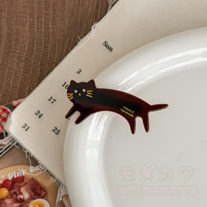 Haaraccessoire aus Acryl mit Kawaii-Katzenmotiv - Braun - image 13