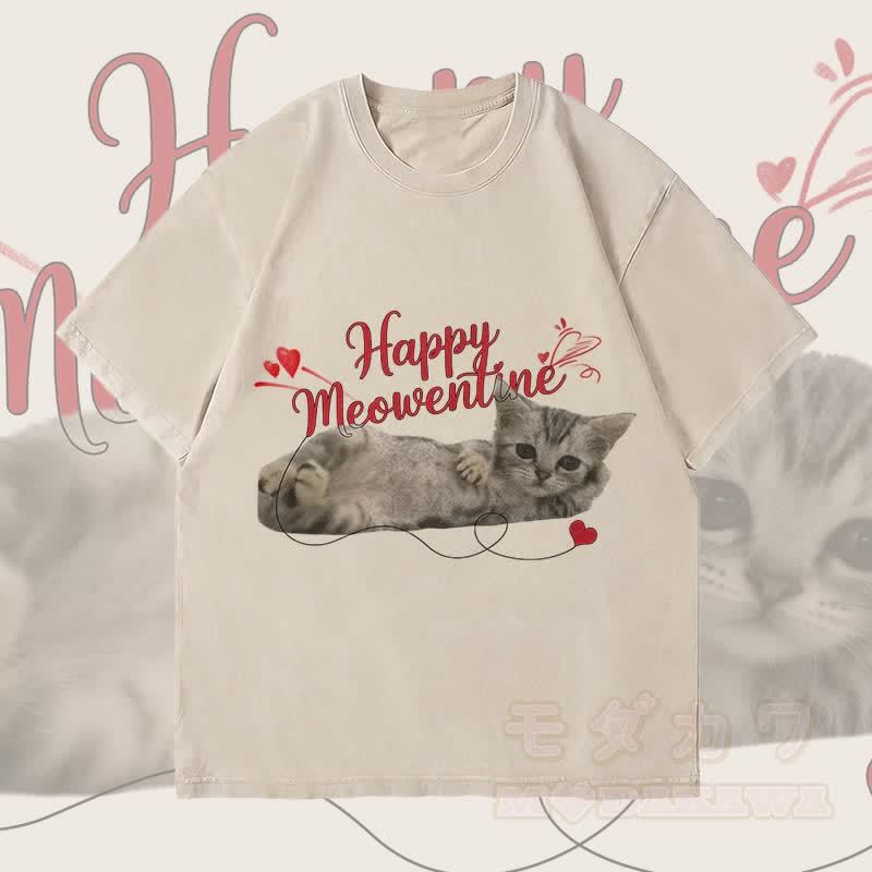 MODAKAWA HAPPY MEOWENTINE Süßes Katzenmotiv Unisex Vintage Washed T-Shirt - Beige - 4XL - image 3