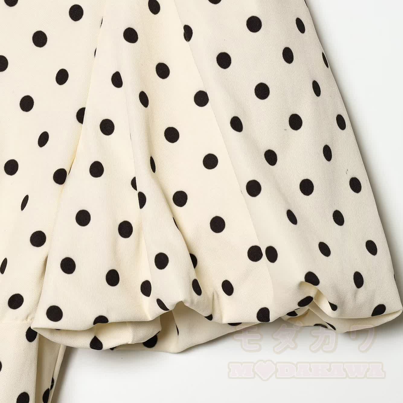 Damenkleid in Creme mit Polka-Dots, Puffärmeln und Schlüssellochausschnitt vorne, A-Linie - image 8