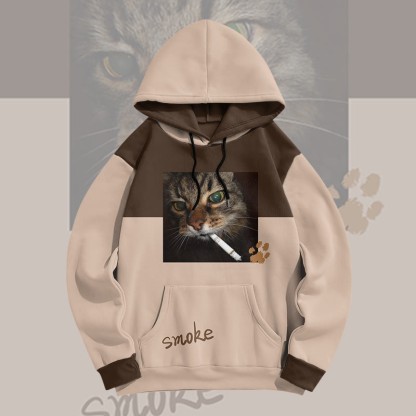 MODAKAWA Pullover-Hoodie mit rauchender Katze und Allover-Print - image 5