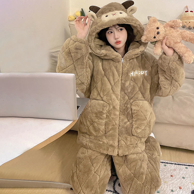 Pyjama-Set mit Kapuze und Lammplüsch - image 3