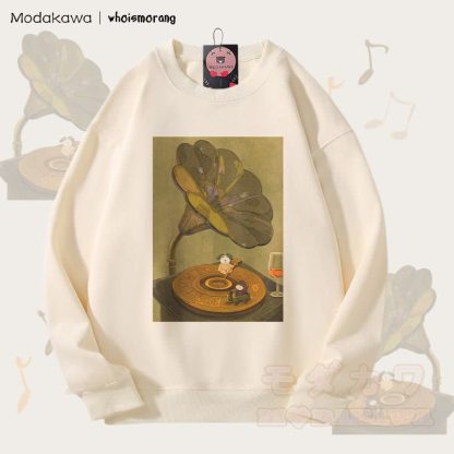 MODAKAWA X whoismorang Tier, das ein Grammophon bedient Grafik Unisex Sweatshirt - Beige - 5XL - image 3
