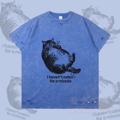 Ich habe seit einer Minute nichts gegessen – Modakawa T-Shirt mit Katzenmotiv und Rissen - Blau - 2XL - image 3