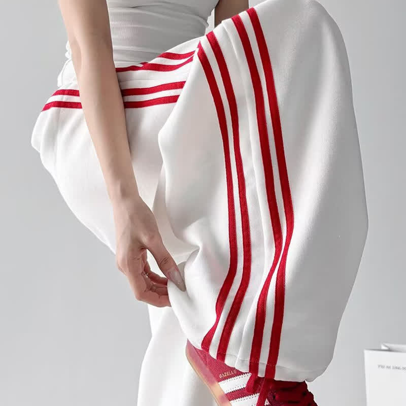 Zweiteiliges Set aus lässigem Tanktop und weit geschnittener Hose - image 11