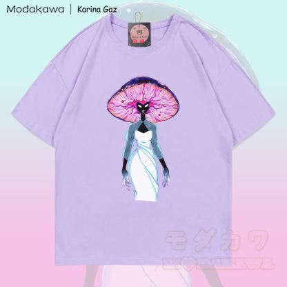 MODAKAWA X Karina Gaz Mushroom Girl Grafik-T-Shirt aus 100 % Baumwolle - Hellviolett - 5XL - image 4
