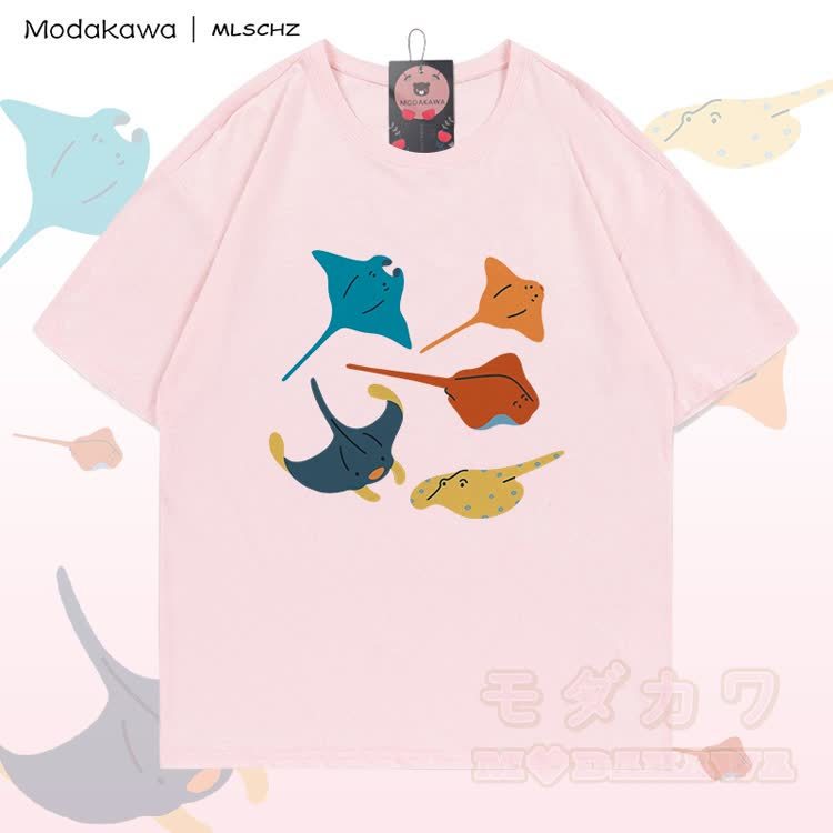MODAKAWA X MLSCHZ Stingray Graphic 100% Baumwoll-T-Shirt, passende Shorts mit Farbverlauf - Hellrosa T-Shirt - 5XL - image 4