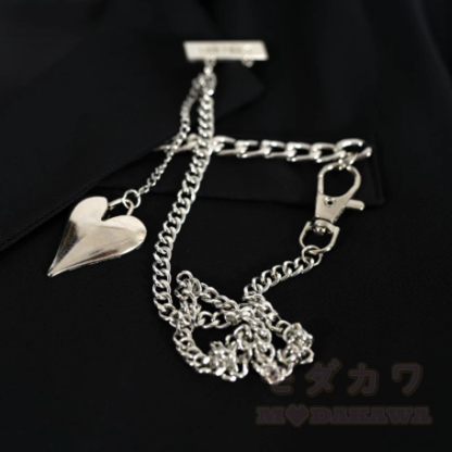 Zweiteiliges Set aus kurzem Gothic-Blazer und kariertem Spitzen-Camikleid - image 5