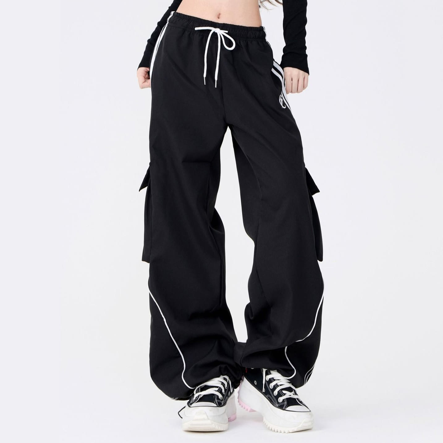Zweiteiliges Set aus Sweatshirt und Cargohose im amerikanischen Stil - image 5