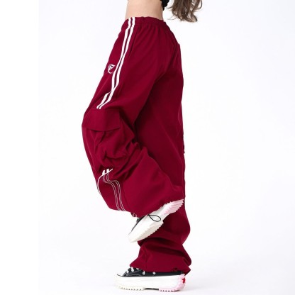 Zweiteiliges Set aus Vintage-Karojacke und Cargohose - image 13