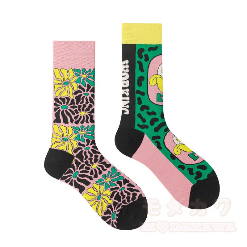 Bunte, asymmetrisch bedruckte Socken bis zur Wade - image 18