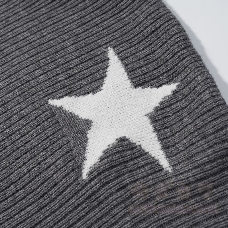 Unregelmäßiger Strickpullover, grauer Rock, passendes Outfit - image 6