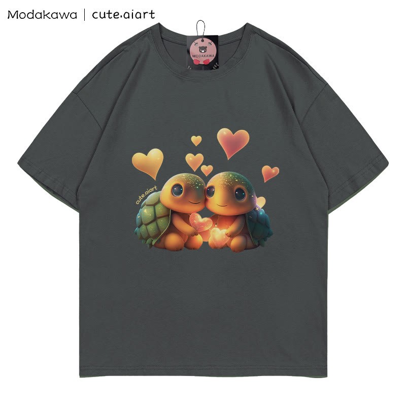 T-Shirt mit dem Aufdruck „Zwei kuschelnde Schildkröten“ - Charcoal Gray - 5XL - image 4