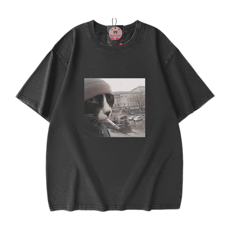 Modakawa Unisex Vintage Washed T-Shirt mit Straßenrauchkatzen-Motiv - Black - 5XL - image 2