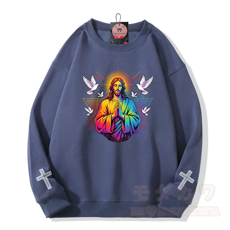 Modakawa Sweatshirt mit Regenbogen-Gebetstauben-Kreuz-Grafik - Staubiges Blau - 5XL - image 4