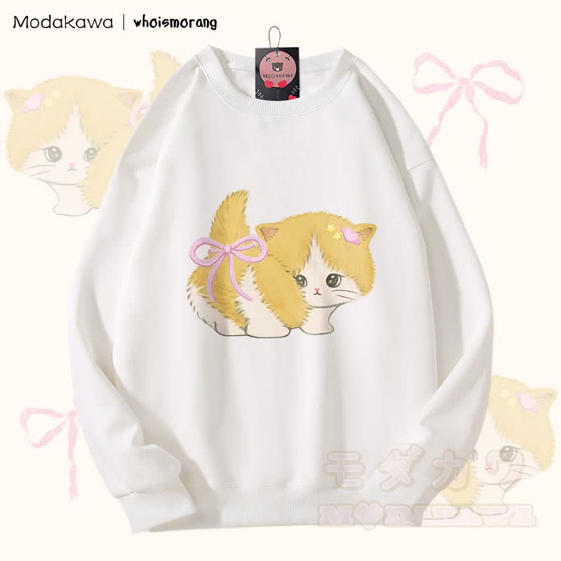 MODAKAWA X whoismorang Bow Tail Cat Graphic Unisex Sweatshirt - Weiß - 5XL - image 3
