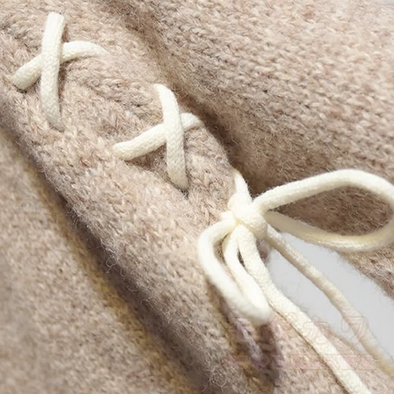 Zweiteiler aus Strickpullover, Gürtel und Shorts - image 5