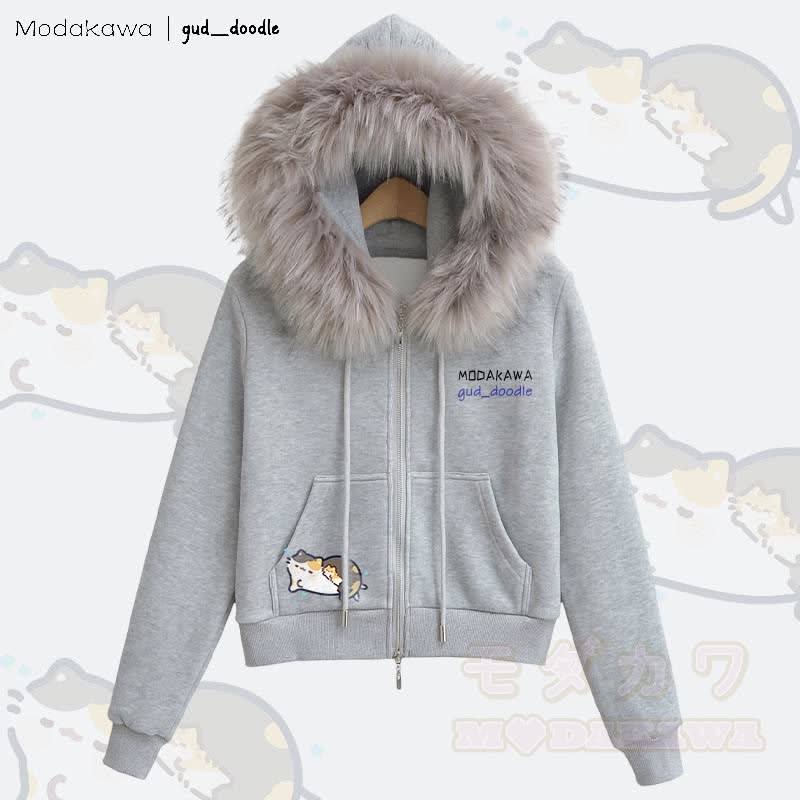 MODAKAWA x gud_doodle Kapuzenpullover mit Reißverschluss und Fleecefutter, Kunstpelzbesatz und Schlafkatzenmotiv - Grau - L - image 3