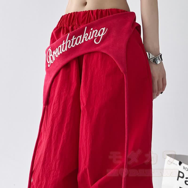 Zweiteiliges Set aus kurzem Hoodie mit Vintage-Katzenprint und weit geschnittener Hose. - image 6