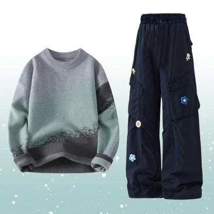 Zweiteiler: Strickpullover mit Farbverlauf, Cargohose mit Blumenmuster - Set B - 2XL - image 2