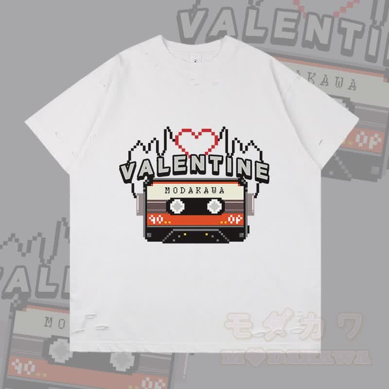 MODAKAWA VALENTINE Cassette Graphic Ripped T-Shirt - Weiß - 2XL - image 4
