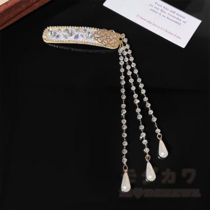 Elegante Haarspange mit Strass-Glockenquaste und Kette - Haarspange mit Perlenkette und Quaste - image 13