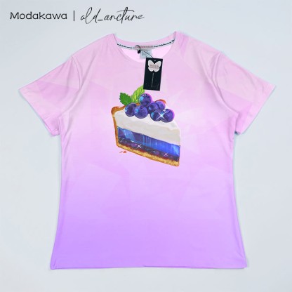 MODAKAWA X old_arcture T-Shirt mit Farbverlauf und Blaubeerkuchen-Buchstabendruck - Pink&Purple - 5XL - image 3