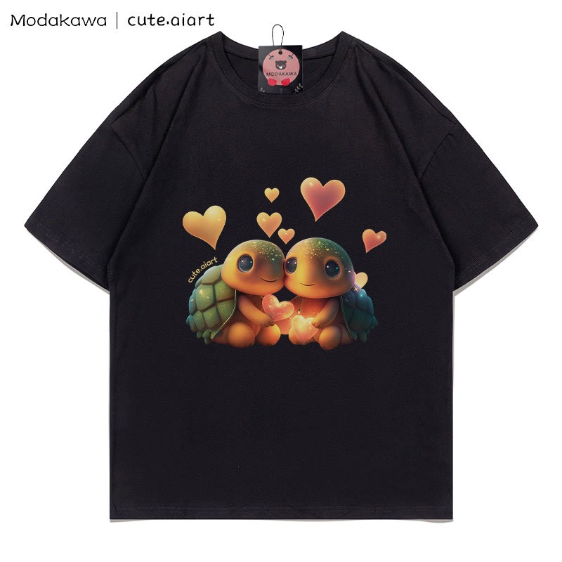 T-Shirt mit dem Aufdruck „Zwei kuschelnde Schildkröten“ - Black - 5XL - image 5