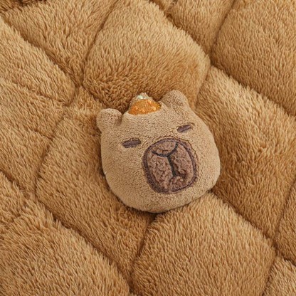 Capybara Plüsch-Pyjama-Set mit Kapuze - image 6