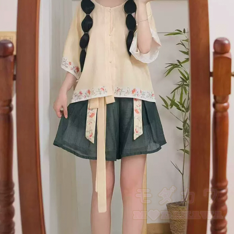 Zweiteiliges Set im chinesischen Blumenstil: Oberteil und Shorts - image 7
