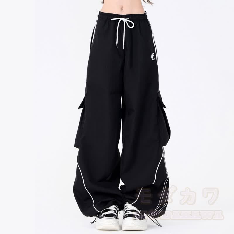 Zweiteiliges Set aus zweiteiligem Oberteil mit Katzenprint, schulterfreiem Off-Shoulder-Top und Cargohose - image 6