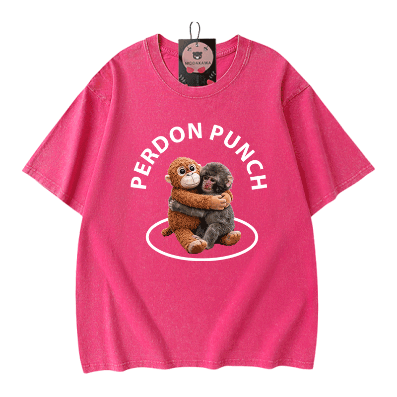 PERDON PUNCH Umarmungsaffen-Grafik Modakawa Unisex Vintage Washed T-Shirt - Rose Red - 5XL - image 3