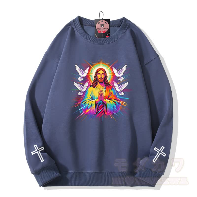 Modakawa Sweatshirt mit Regenbogen-Gebetstauben-Kreuz-Grafik - Staubiges Blau - 5XL - image 4