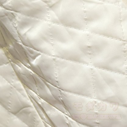 Gepolsterter Mantel mit Kragen und Gürtel - image 7