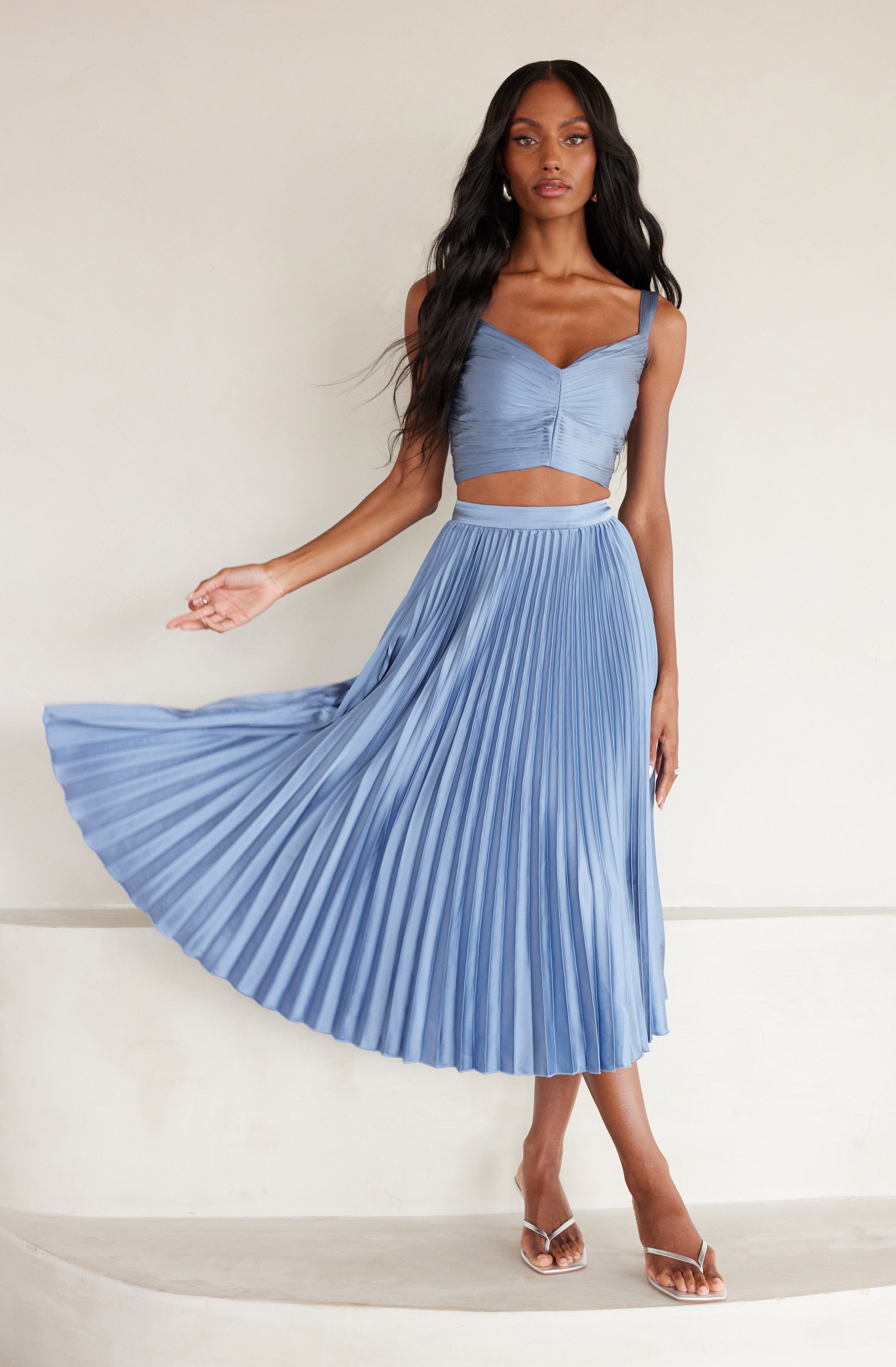 Pleated Satin Midi Skirt-Aljck