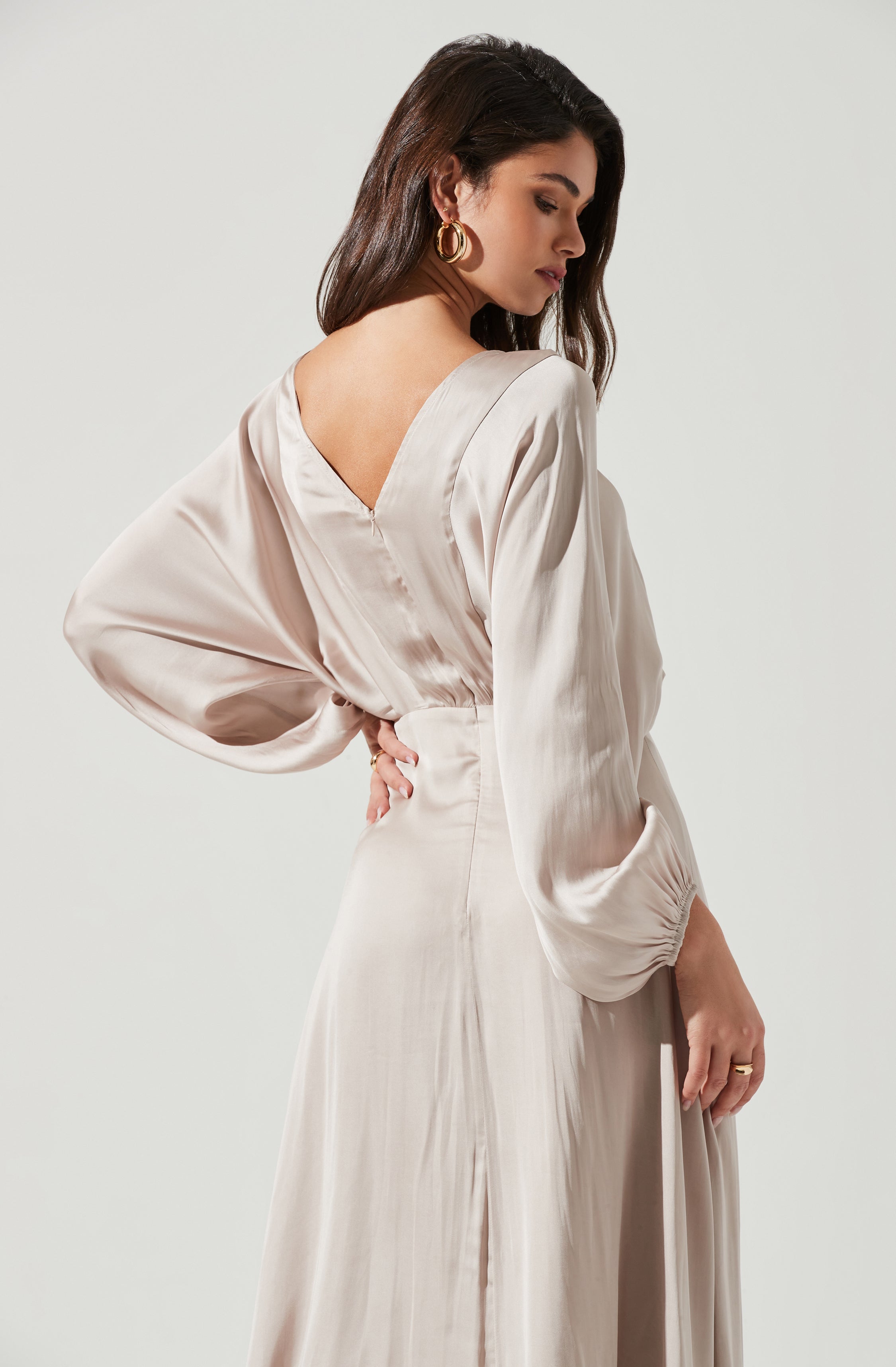 Marin Dolman Sleeve Midi Dress-Aljck