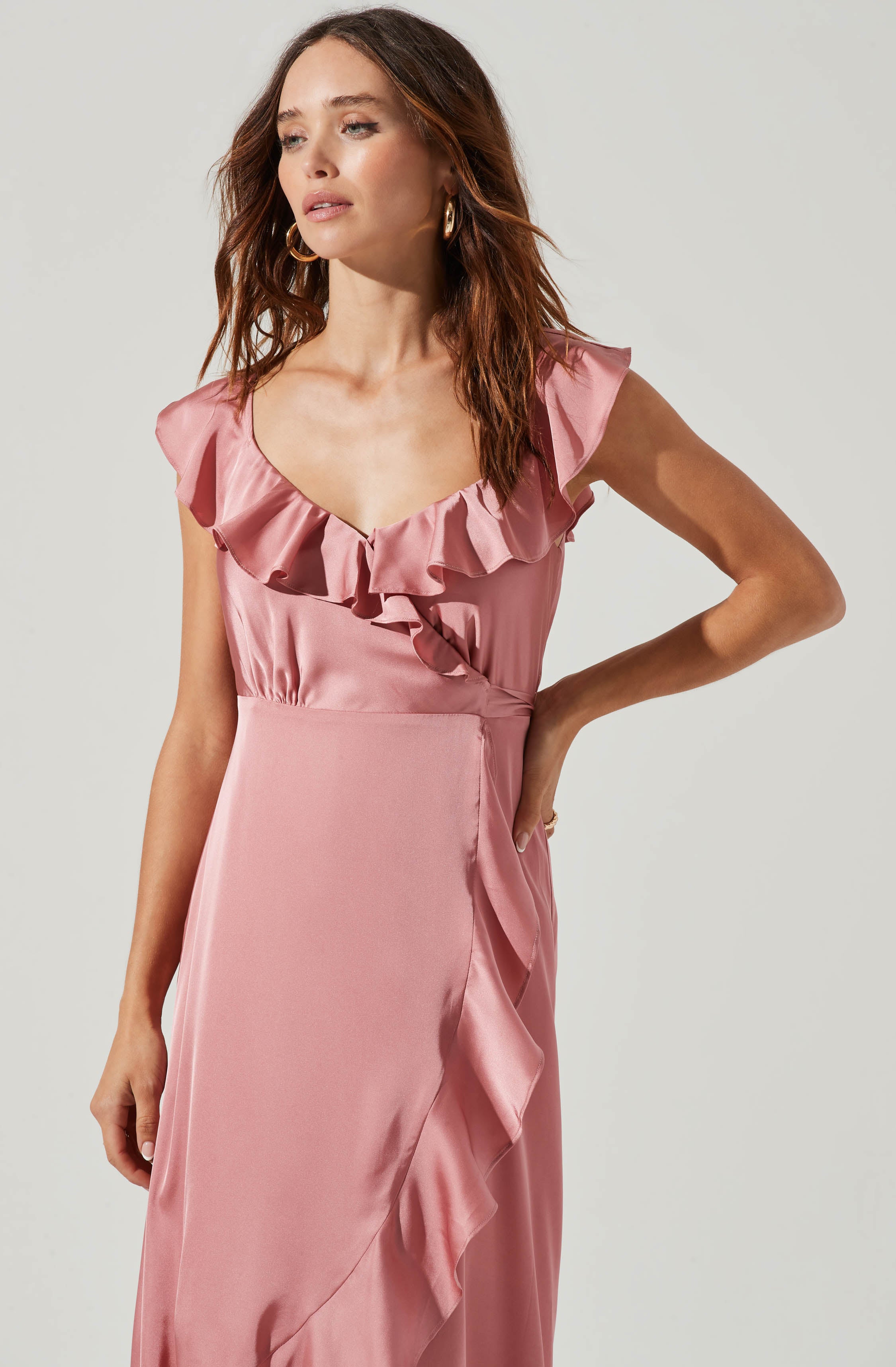 Wilshire Ruffle Open Back Midi Dress-Aljck