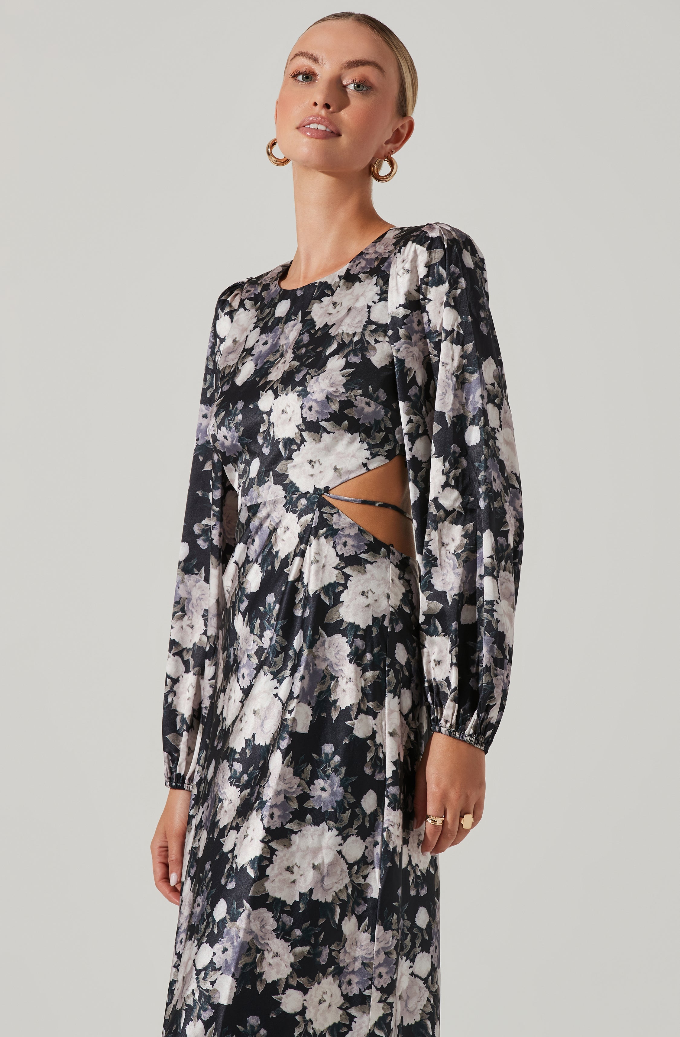Quinn Floral Cutout Midi Dress-Aljck