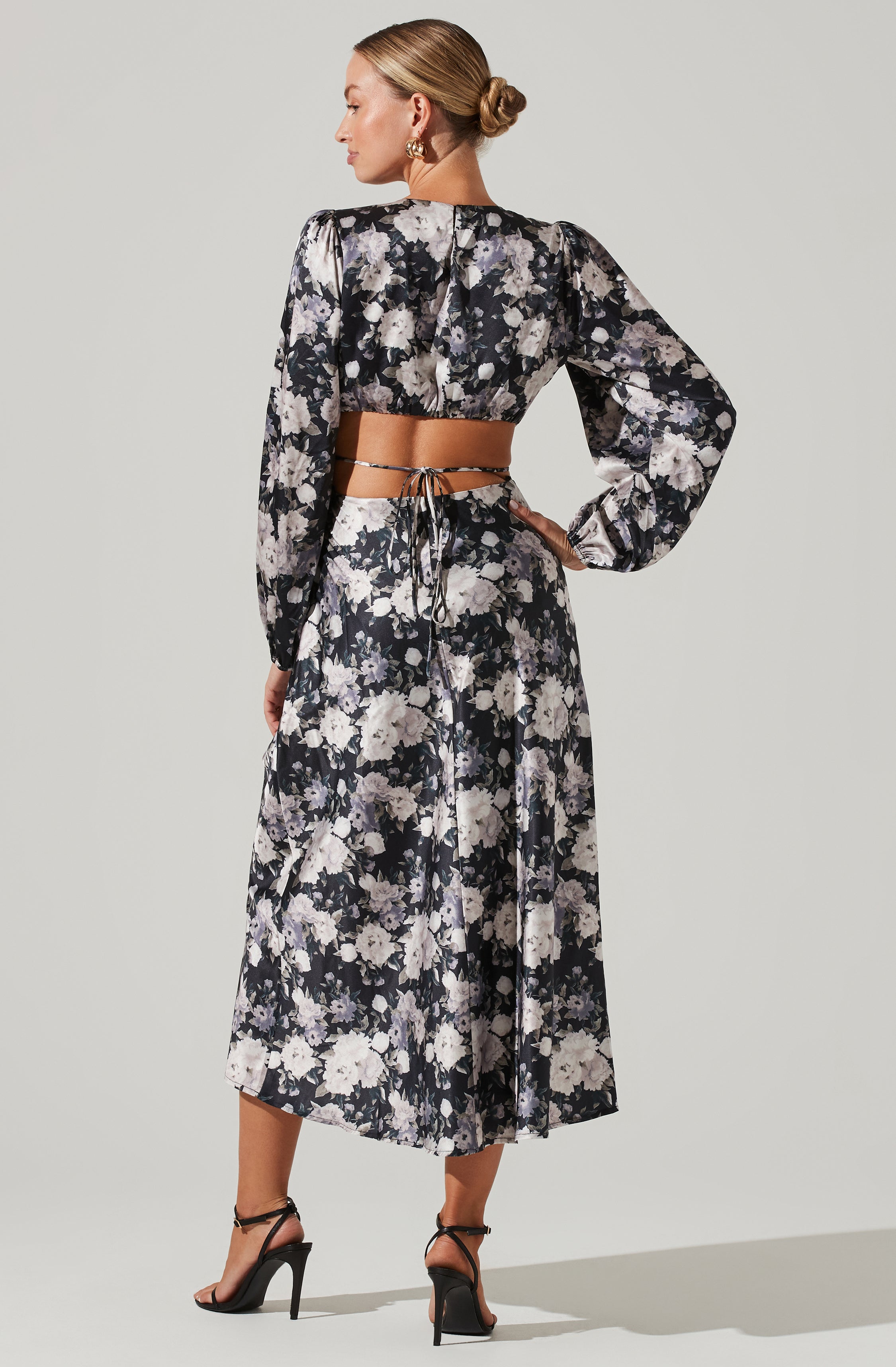 Quinn Floral Cutout Midi Dress-Aljck
