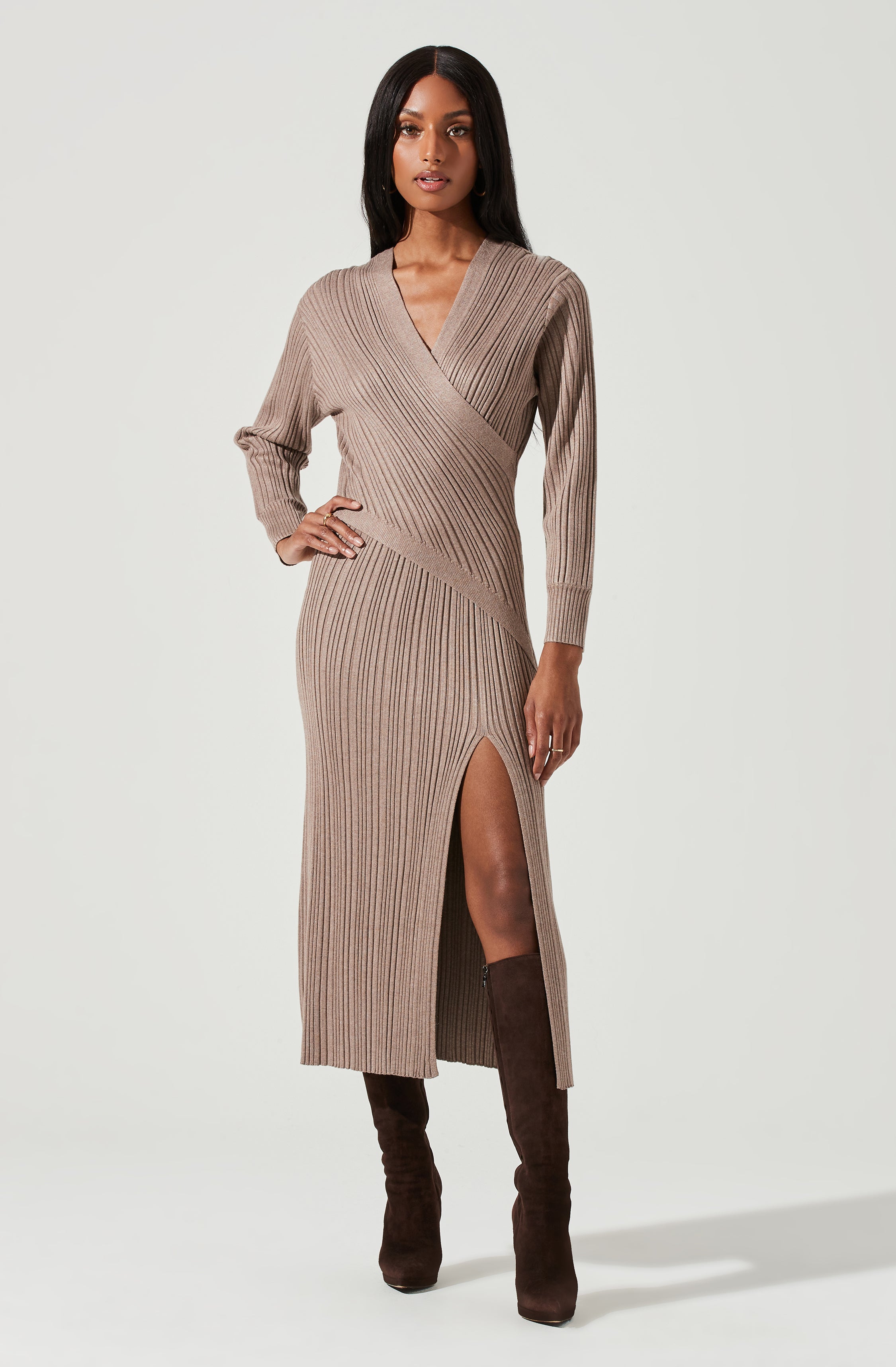 Astrid Ribbed Knit Midi Dress-Aljck