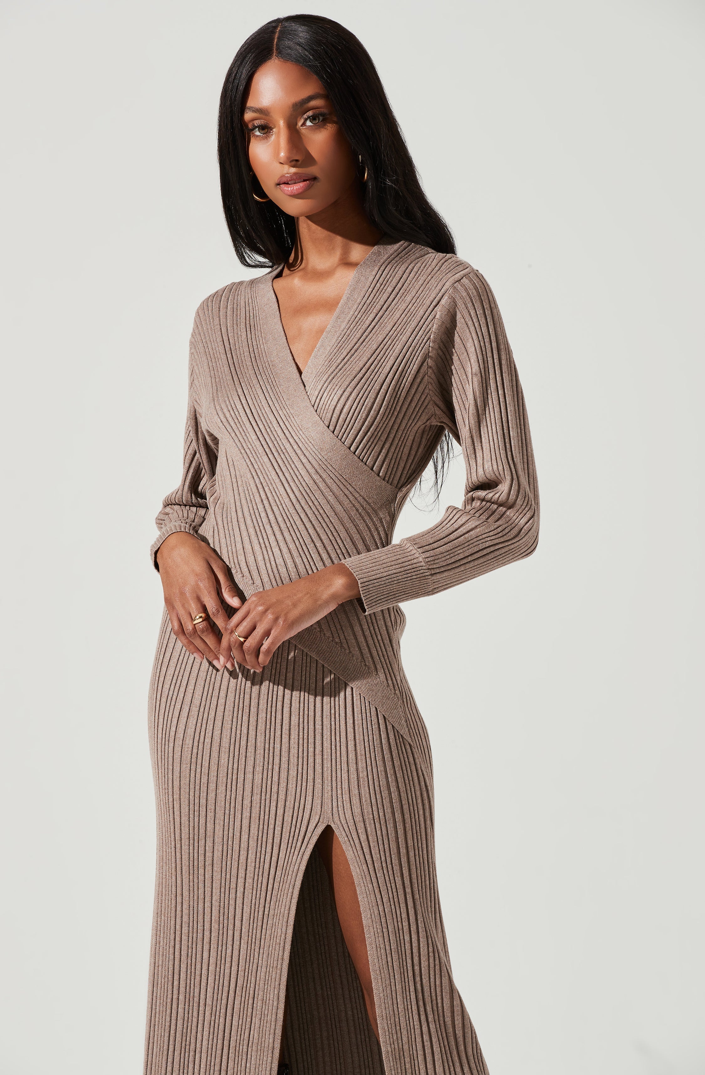 Astrid Ribbed Knit Midi Dress-Aljck