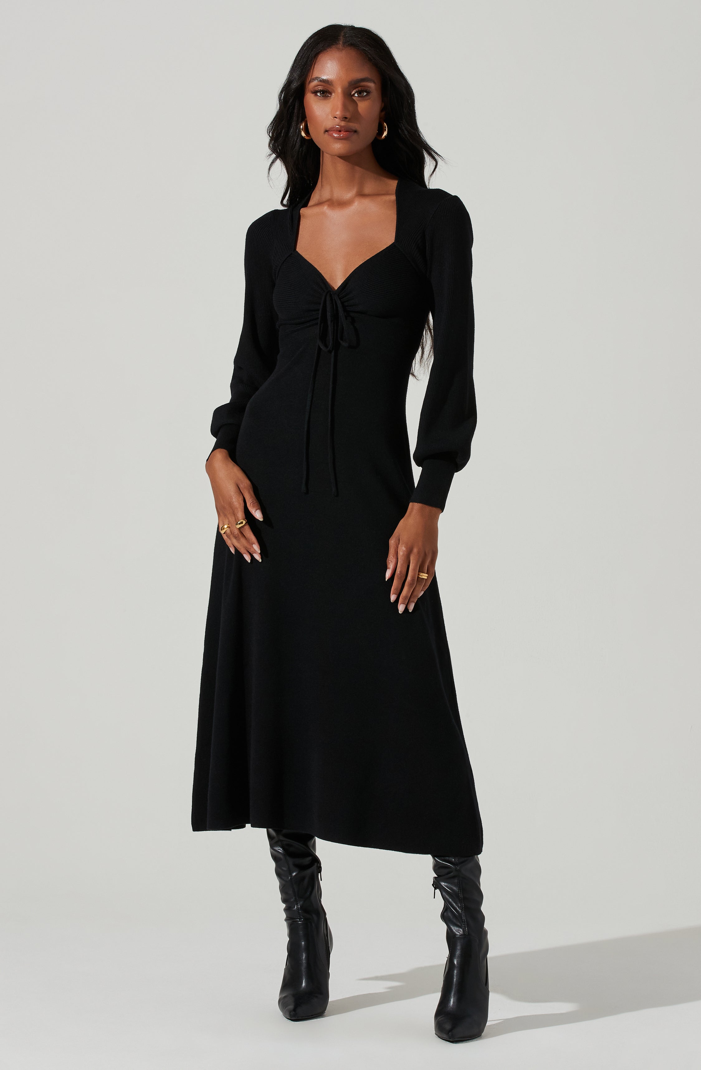 Genevieve Knit Sweetheart Long Sleeve Midi Dress-Aljck
