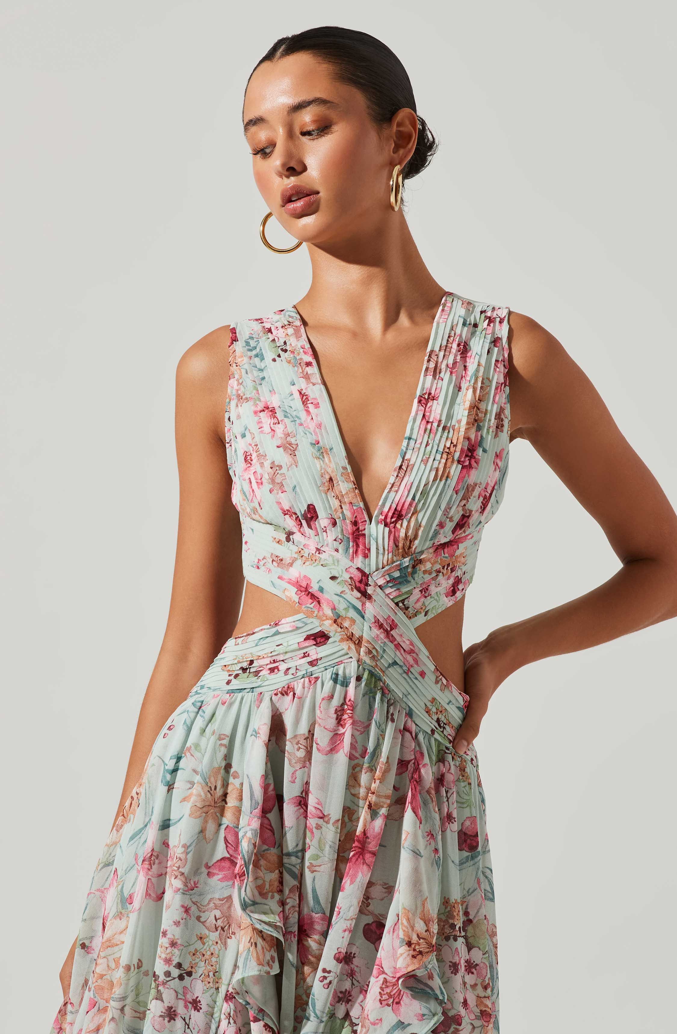 Noya Floral Cutout Maxi Dress-Aljck