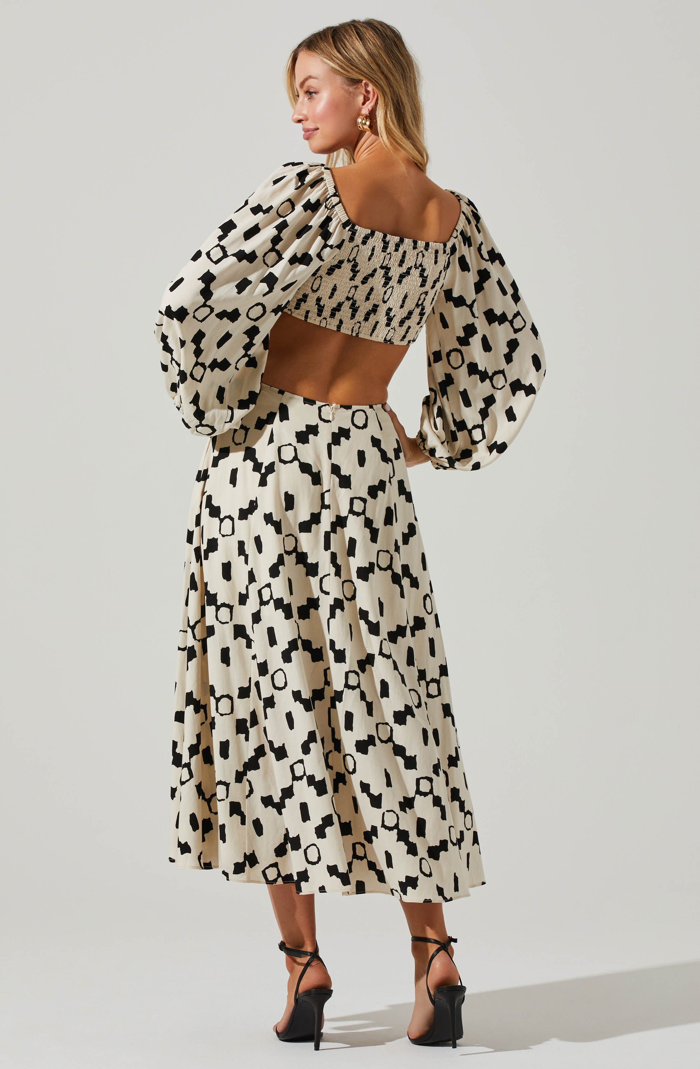 Yaretzi Geometric Print Cutout Midi Dress-Aljck