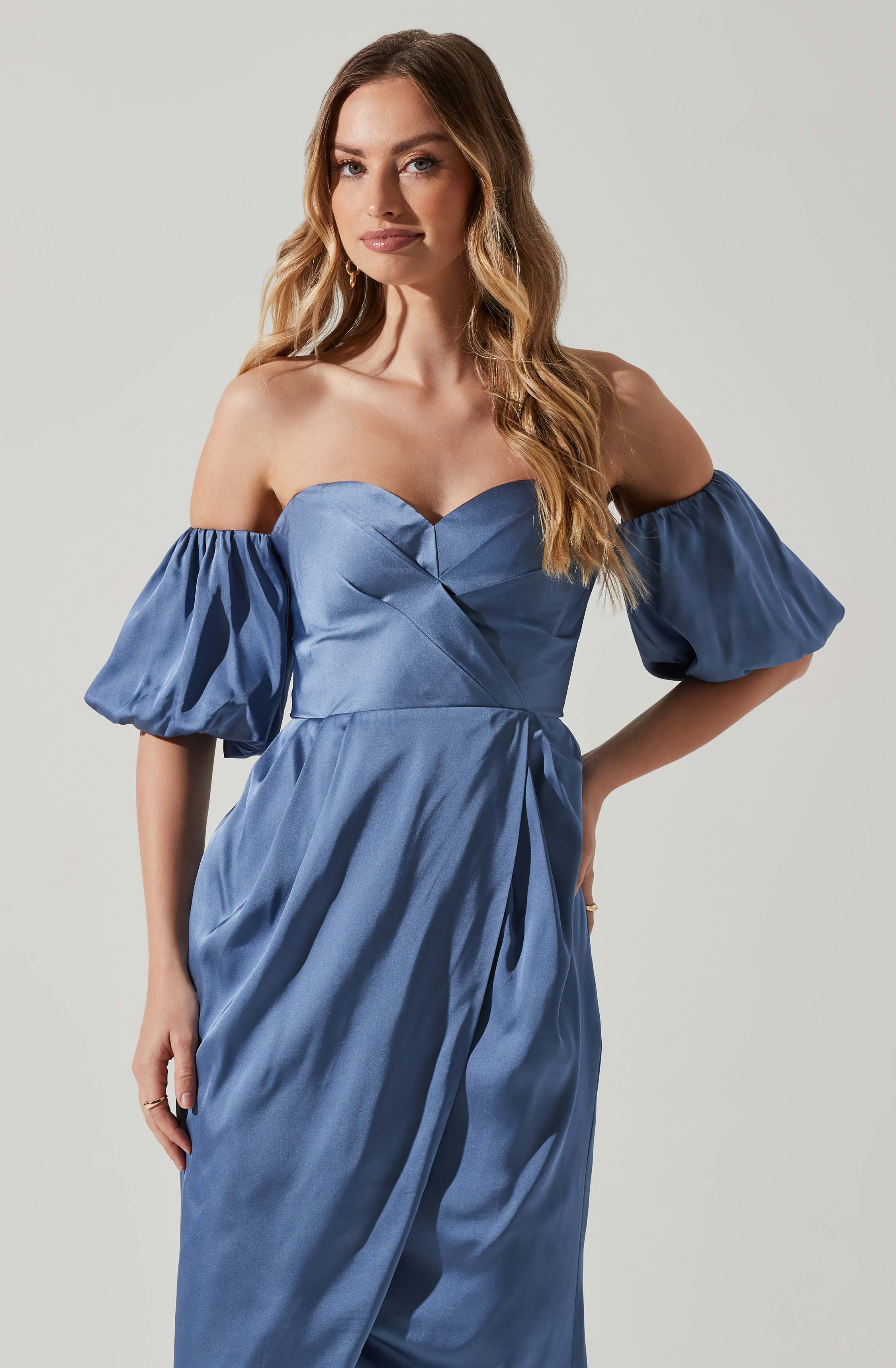 Zurina Off Shoulder Puff Sleeve Midi Dress-Aljck
