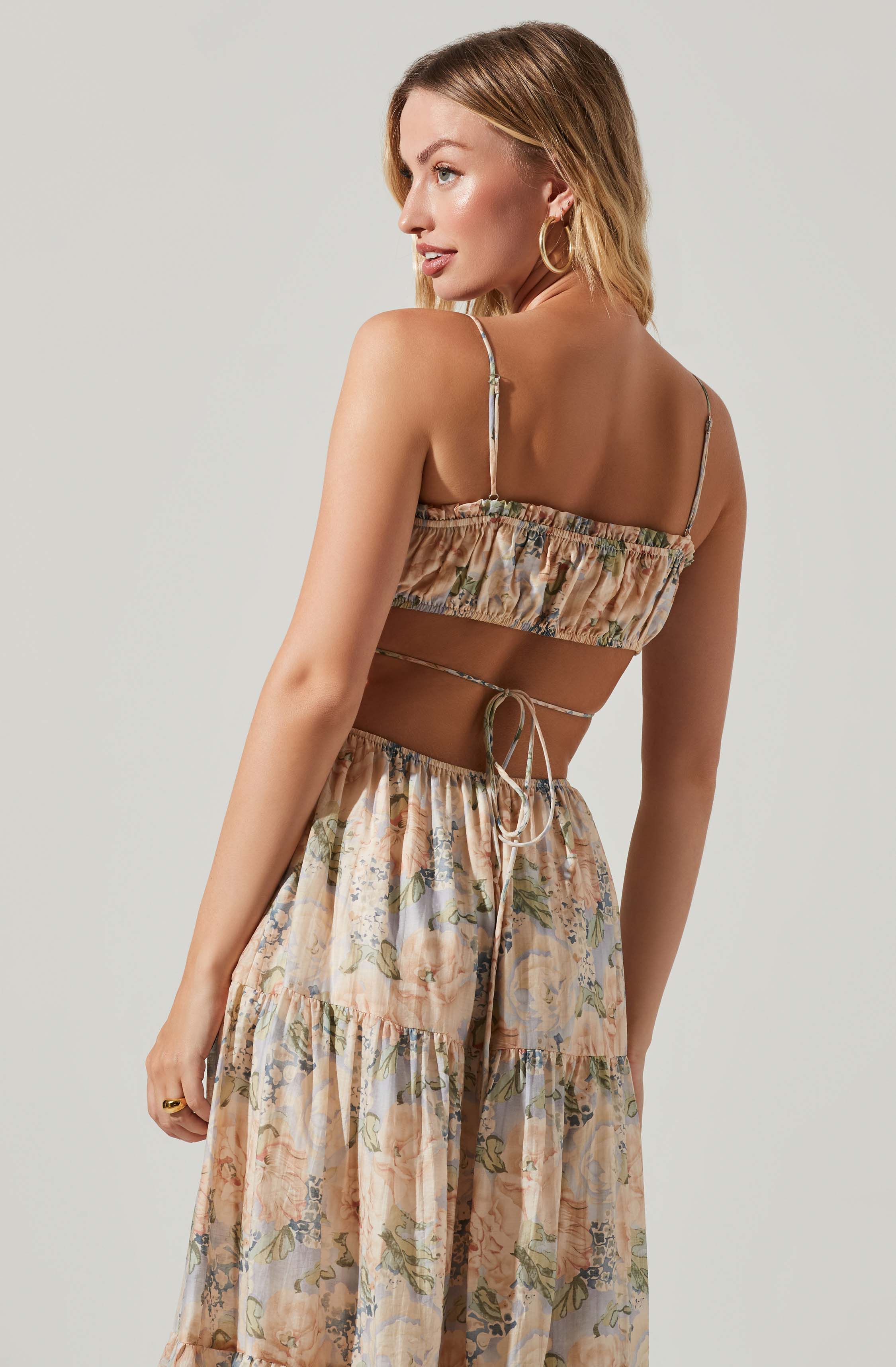 Odina Floral Smocked Tiered Midi Dress-Aljck