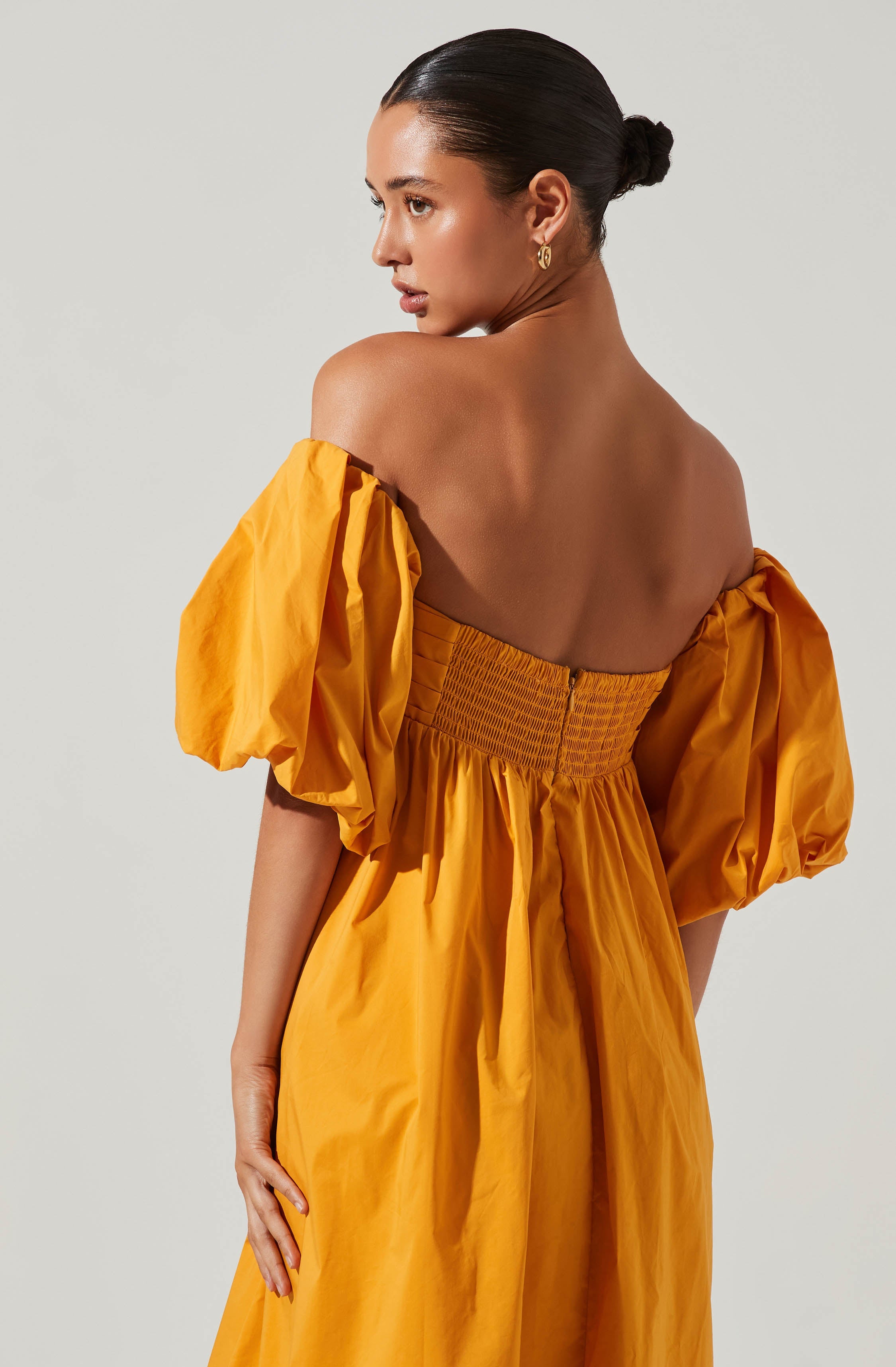 Carlin Off Shoulder Puff Sleeve Midi Dress-Aljck