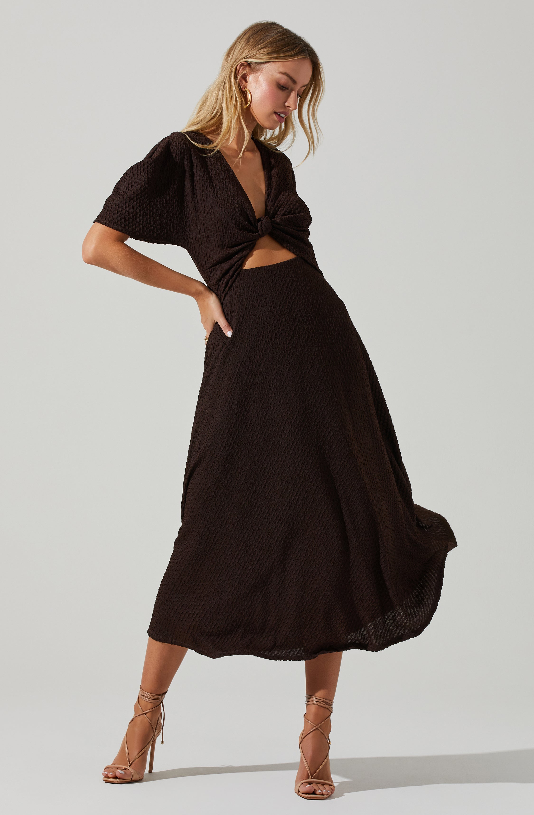 Manola Cutout Puff Sleeve Midi Dress-Aljck
