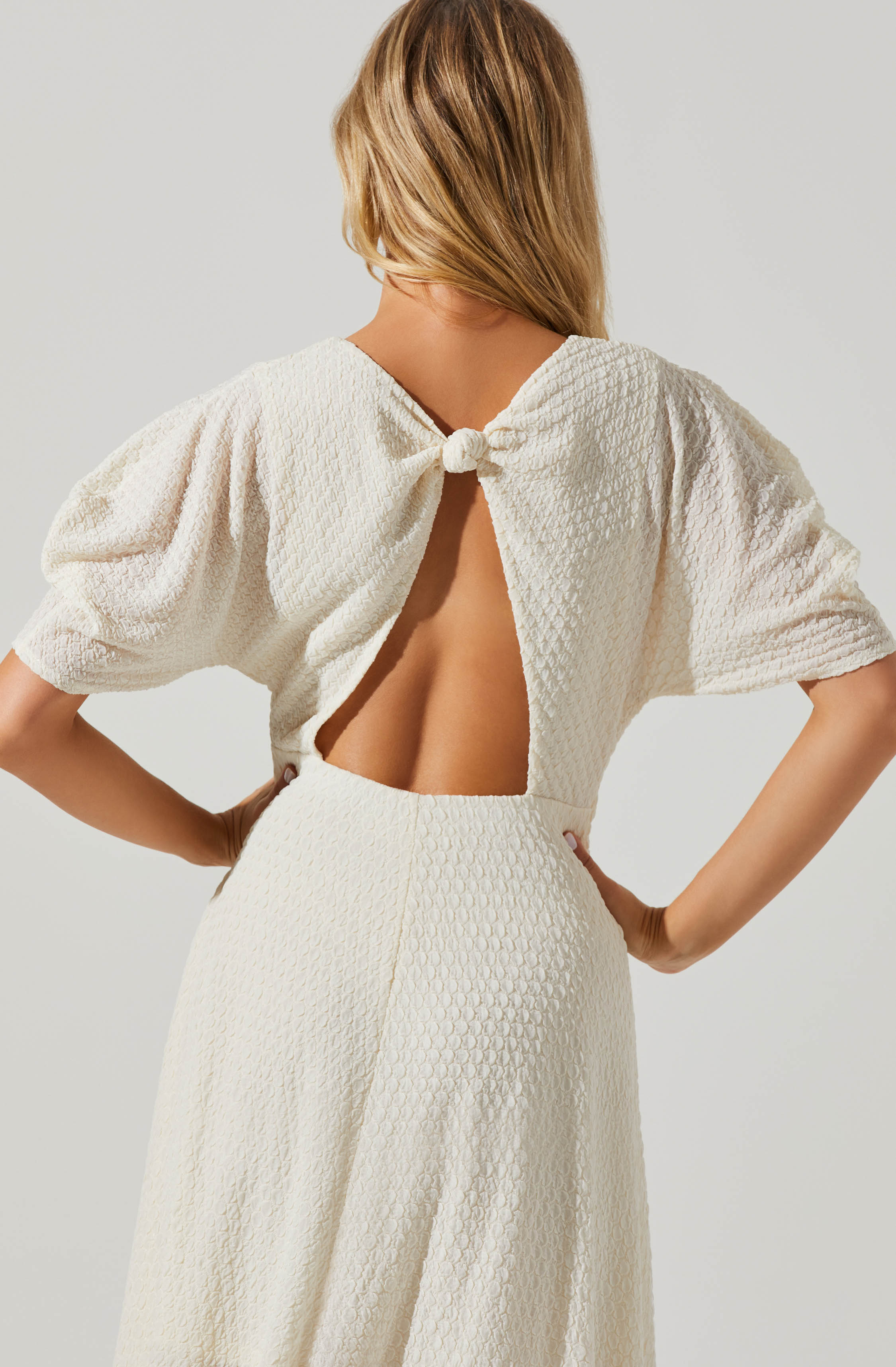 Manola Cutout Puff Sleeve Midi Dress-Aljck